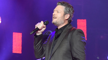 Blake Shelton And Fifth Harmony To Perform At People's Choice Awards 2017